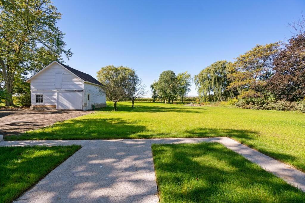 Waterfront Niagara-On-The-Lake Farmhouse On A Vineyard Villa Екстериор снимка